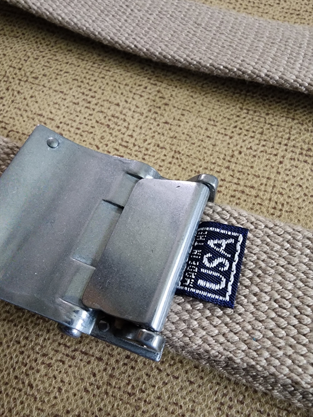 Ralph Lauren Vintage Beige Canvas Web Belt with Metal RL Flag Logo Buckle - Picture 2 of 10